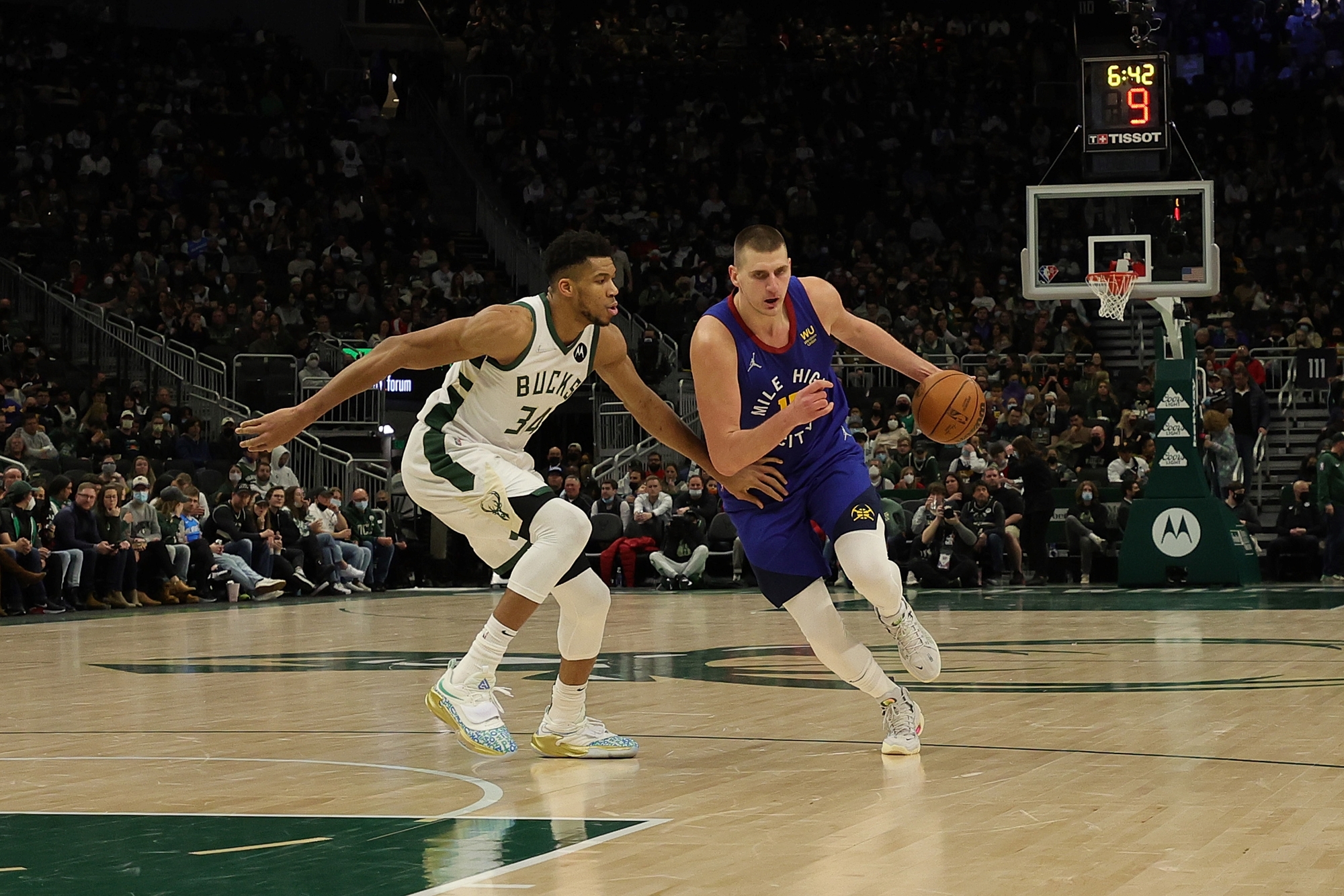 NBA na ESPN tem confronto de MVPs como atração neste sábado